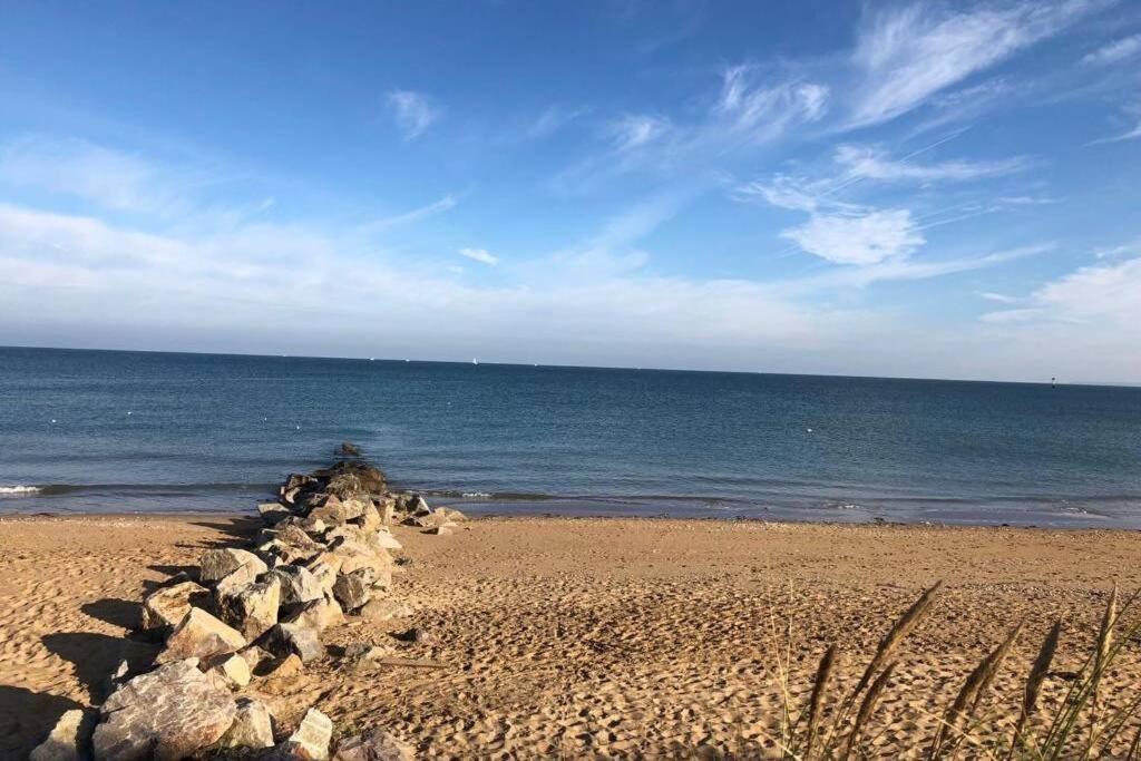 Appartement Vue Mer - Cabourg - Normandie エクステリア 写真