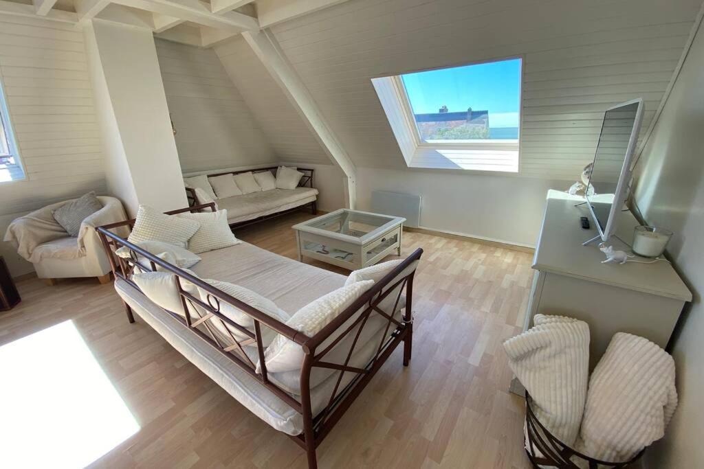 Appartement Vue Mer - Cabourg - Normandie エクステリア 写真