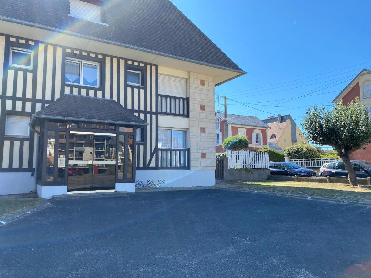 Appartement Vue Mer - Cabourg - Normandie エクステリア 写真
