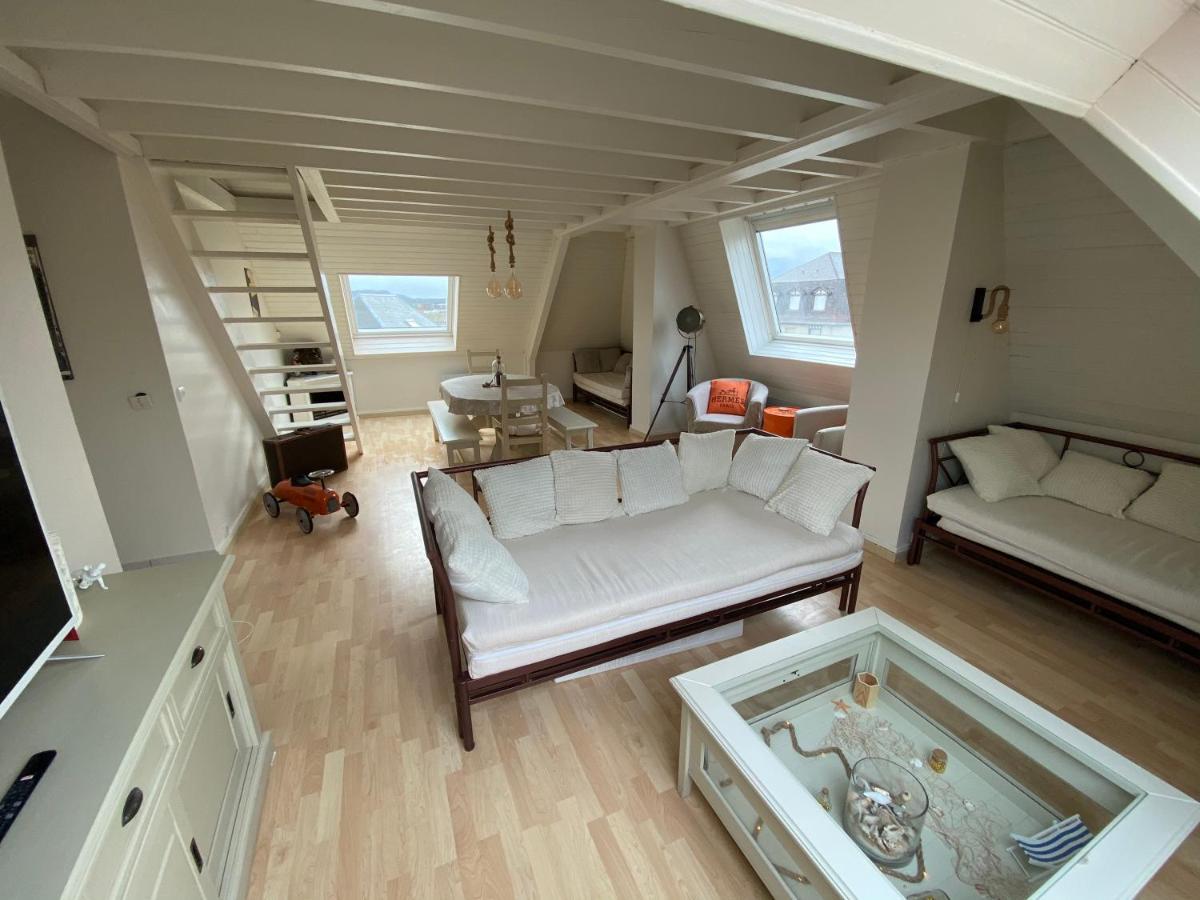 Appartement Vue Mer - Cabourg - Normandie エクステリア 写真